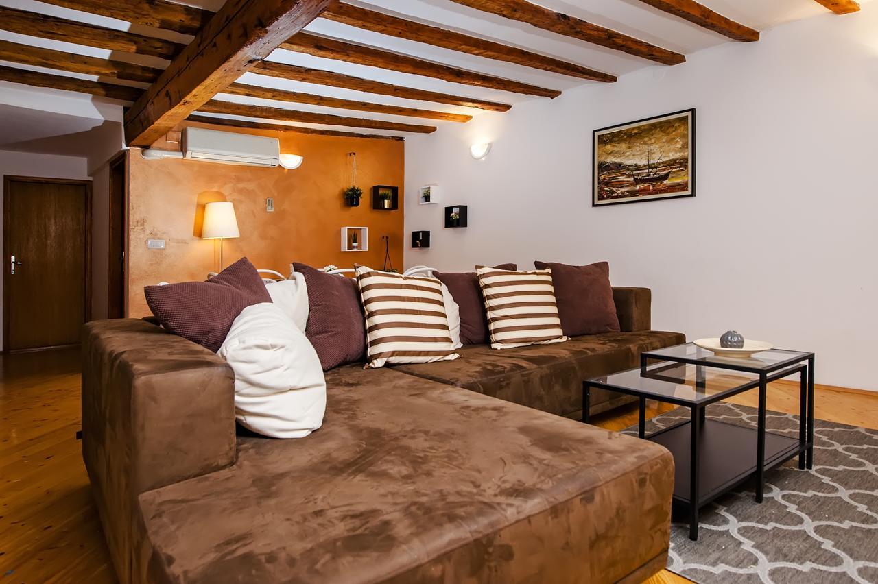 Apartment Marconi Rovinj Buitenkant foto